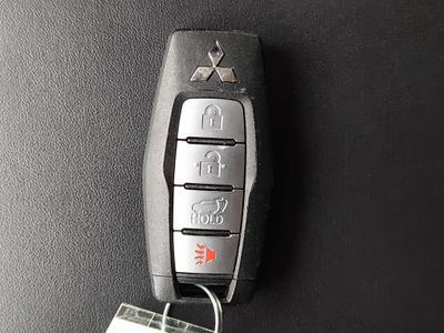 2024 Mitsubishi Outlander - Photo 15