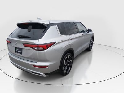 2024 Mitsubishi Outlander - Photo 7