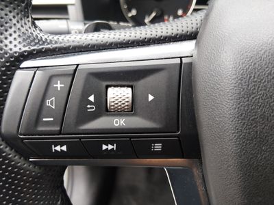 2024 Mitsubishi Outlander - Photo 12