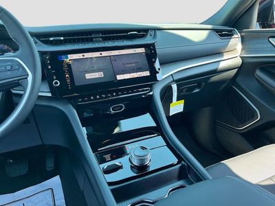 2026 Jeep Grand Cherokee - Photo 24