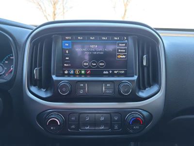 2019 Chevrolet Colorado - Photo 11