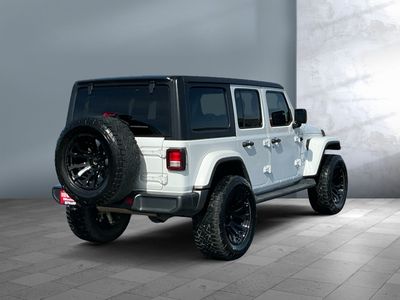 2021 Jeep Wrangler Unlimited — engine compartment view