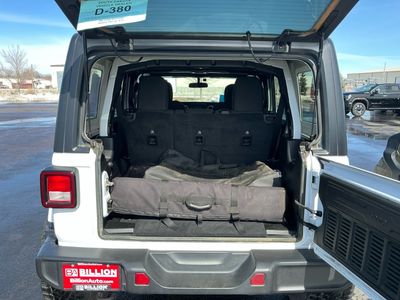 2021 Jeep Wrangler Unlimited — photo 15 view