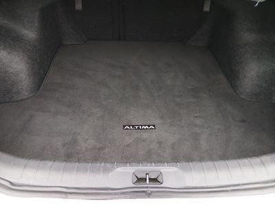 2024 Nissan Altima — photo 11 view