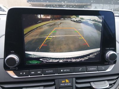 2024 Nissan Altima — photo 16 view