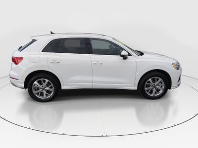 2023 Audi Q3 - Photo 8