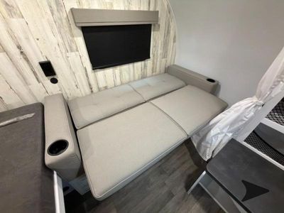 2026 Wayfinder RV GO BEYOND LTD - Photo 30