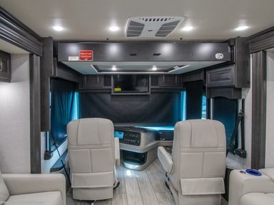 2026 Holiday Rambler Endeavor - Photo 4