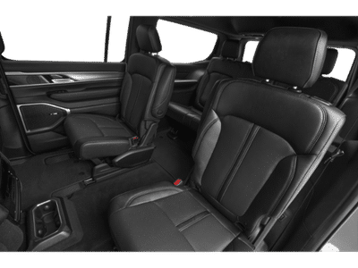 2026 Jeep Grand Wagoneer - Photo 10