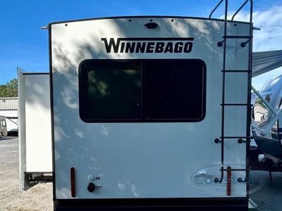 2026 Winnebago Thrive - Photo 24