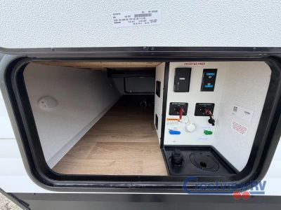 2026 Grand Design Transcend - Photo 6