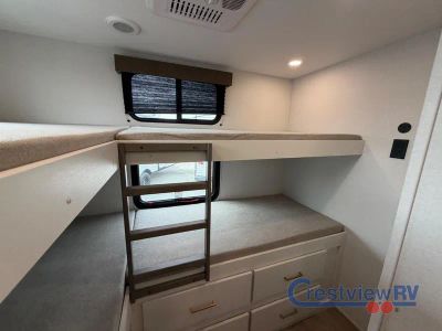 2026 Grand Design Transcend - Photo 27