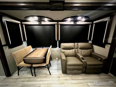 2022 Grand Design Solitude - Photo 4