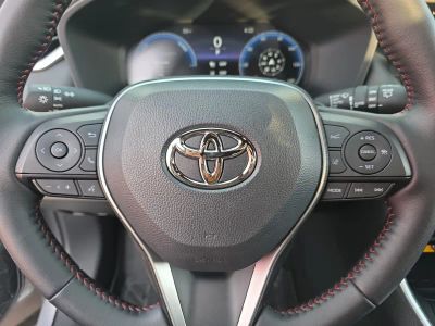 2025 Toyota RAV4 Plug-In Hybrid — photo 19 view
