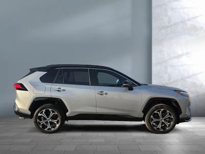 2025 Toyota RAV4 Plug-In Hybrid — photo 7 view