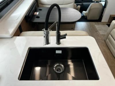 2026 Entegra ACCOLADE XT - Photo 7