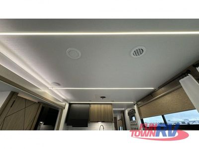 2025 Forest River RV Salem - Photo 23