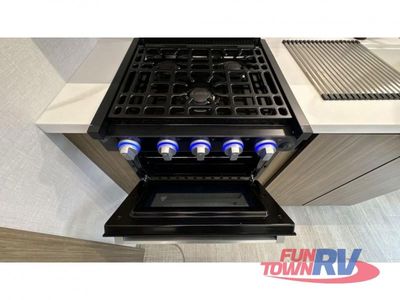 2025 Forest River RV Salem - Photo 18