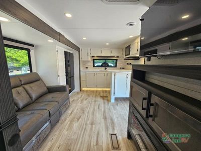 2027 Venture RV Campbound Platinum - Photo 13