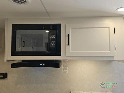 2027 Venture RV Campbound Platinum - Photo 23
