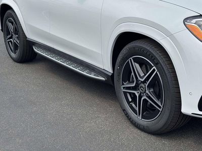 2026 Mercedes-Benz GLE — photo 12 view