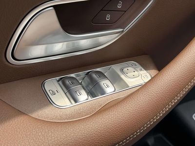 2026 Mercedes-Benz GLE — photo 18 view