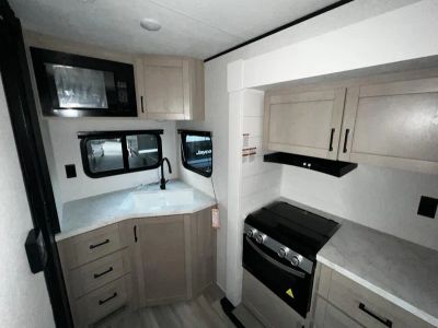 2026 Jayco PROWLER - Photo 4