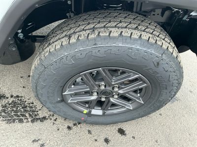2026 Jeep Gladiator — photo 22 view