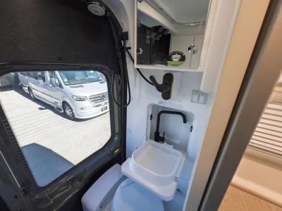2027 Thor Motor Coach PALLADIUM — photo 14 view