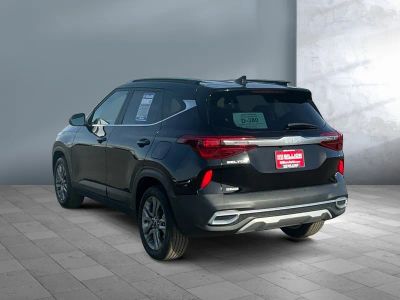 2023 Kia Seltos - Photo 4