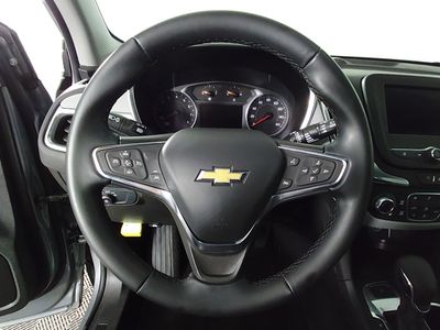 2024 Chevrolet Equinox — photo 12 view