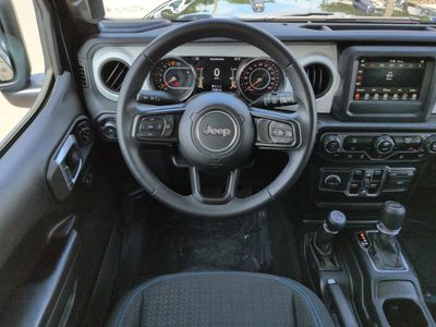 2021 Jeep Wrangler - Photo 16