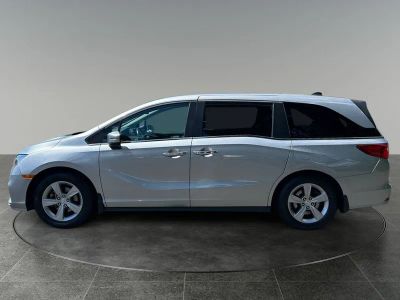 2018 Honda Odyssey — detail view