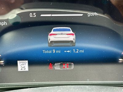 2026 BMW 4 Series — photo 9 view