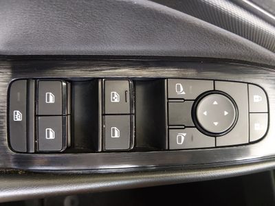 2024 Nissan Rogue — photo 20 view