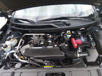 2024 Nissan Rogue — photo 9 view