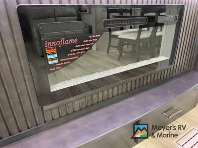 2026 Keystone RV Alpine — photo 13 view