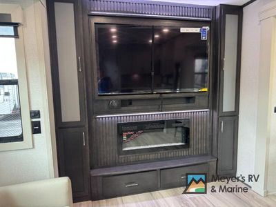 2026 Keystone RV Alpine — photo 10 view