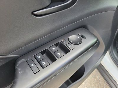 2024 Hyundai Kona — photo 22 view