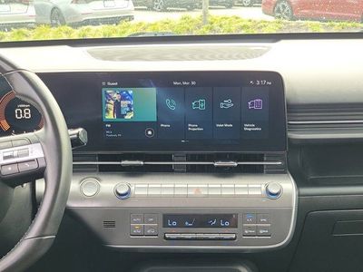 2024 Hyundai Kona — photo 18 view