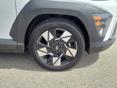 2024 Hyundai Kona — photo 7 view