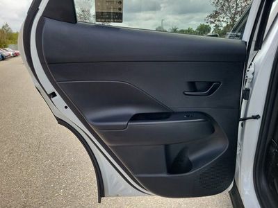 2024 Hyundai Kona — photo 14 view