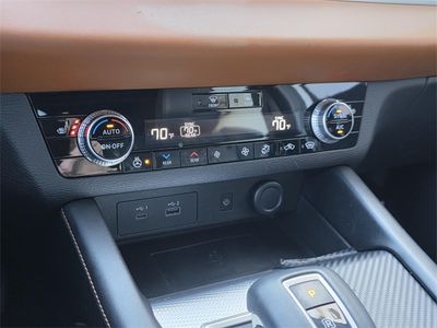 2022 Mitsubishi Outlander - Photo 28