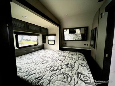2022 Grand Design Momentum G-Class - Photo 15