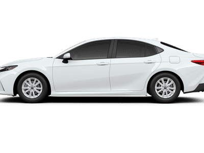 2026 Toyota Camry - Photo 3