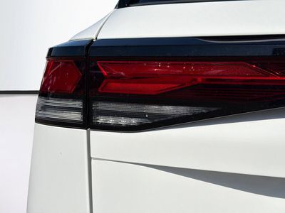 2026 Volkswagen Tiguan - Photo 10