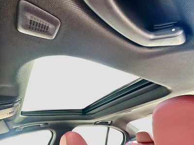 2026 BMW 3 Series — photo 15 view