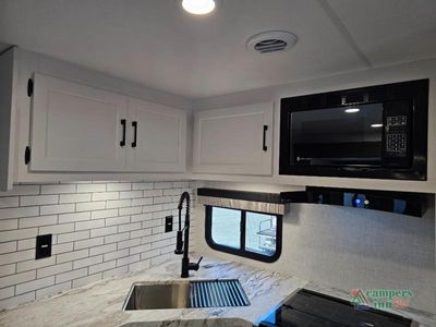 2026 Venture RV Campbound Platinum - Photo 22