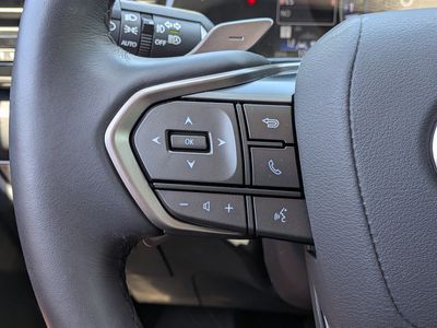2025 Lexus NX — photo 25 view