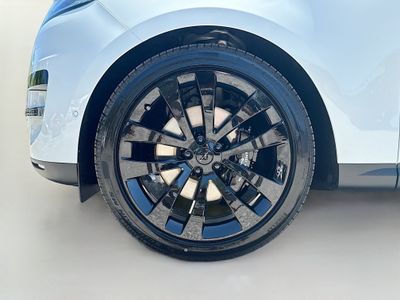 2026 Land Rover Range Rover Sport — photo 40 view